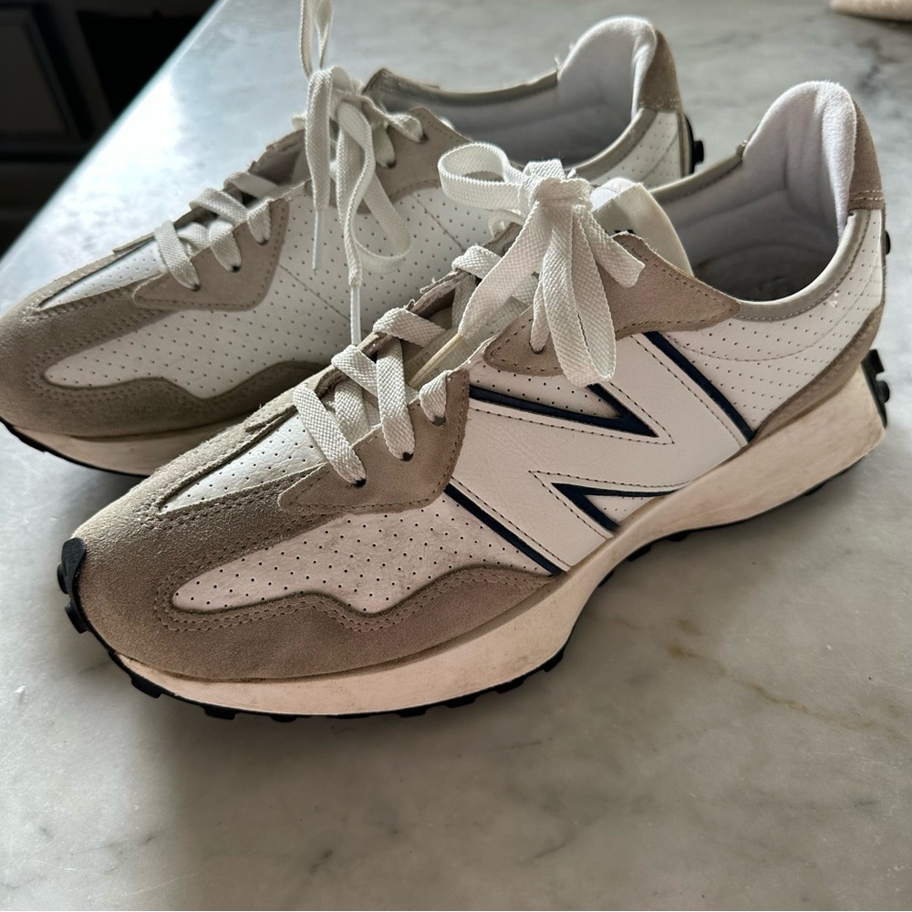 New Balance 327 Men's 9.5 Casual Sneakers Sports Shoes MS327NH